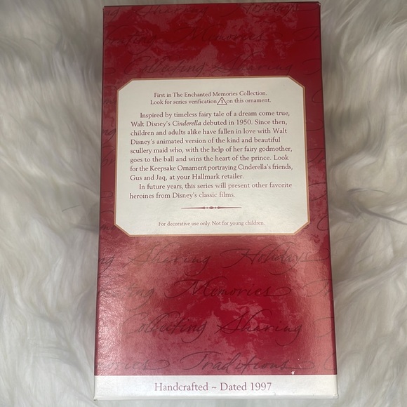 Vintage Disney Cinderella Hallmark Keepsake Christmas Ornament / NIB - Picture 3 of 6